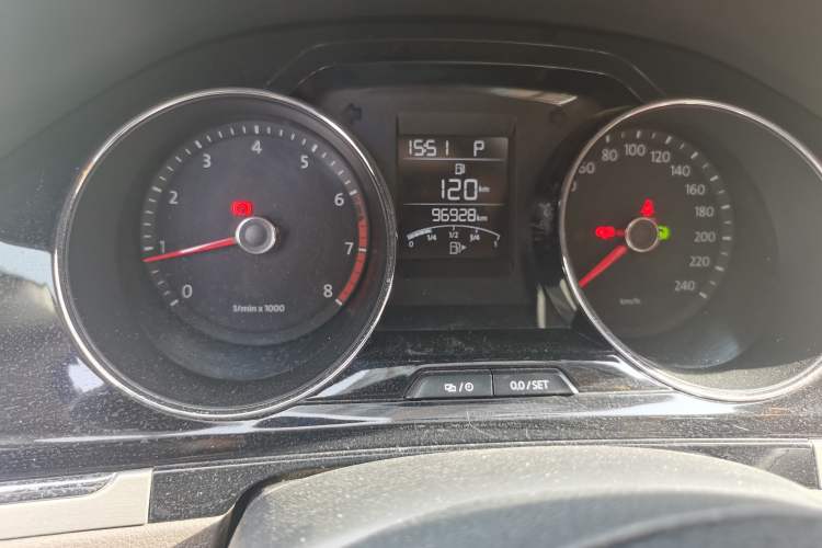 Used Volkswagen Bora 2014 1.6L Automatic Comfort Model Instrument Cluster