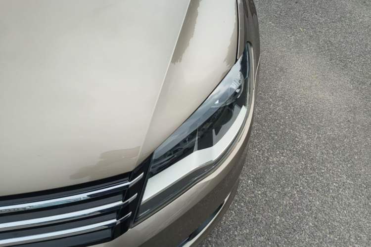 Used Volkswagen Bora 2014 1.6L Manual Comfort Model Left Front Headlight