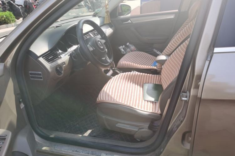 Used Volkswagen Bora 2014 1.6L Automatic Comfort Model Left Front Seat