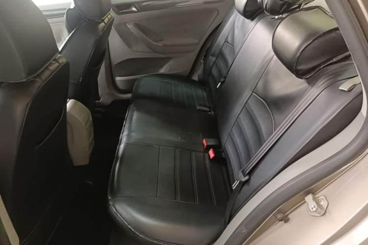 Used Volkswagen Bora 2014 1.6L Manual Fashion Edition Left Rear Seat