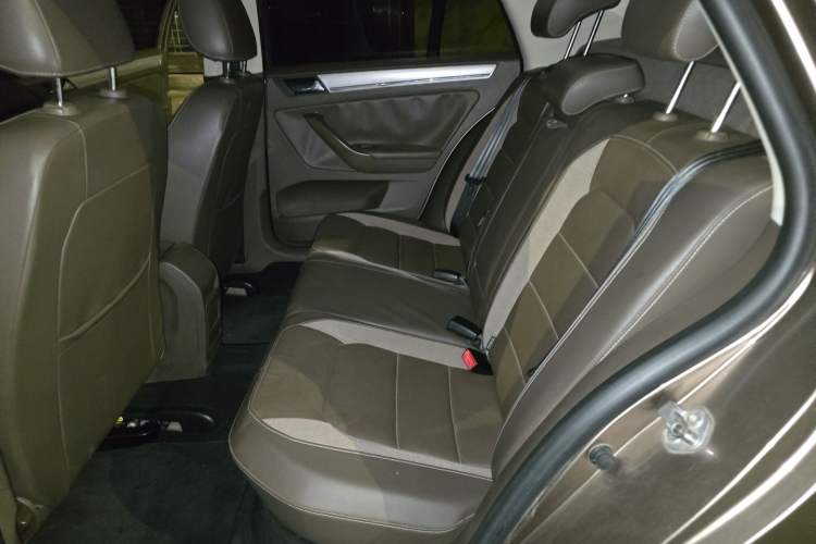 Used Volkswagen Bora 2014 1.4TSI Automatic Comfort Model Left Rear Seat