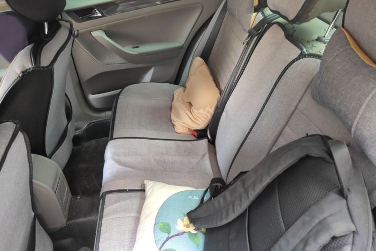Used Volkswagen Bora 2014 1.6L Automatic Fashion Model Left Rear Seat