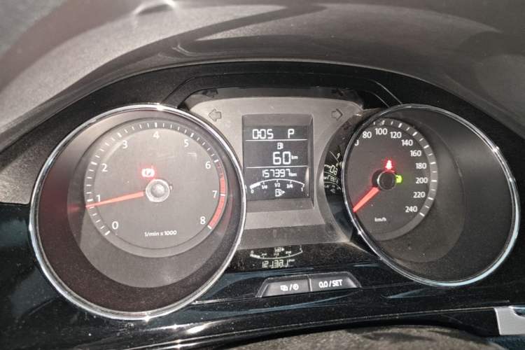 Used Volkswagen Bora 2014 1.6L Automatic Comfort Model Odometer Close Up