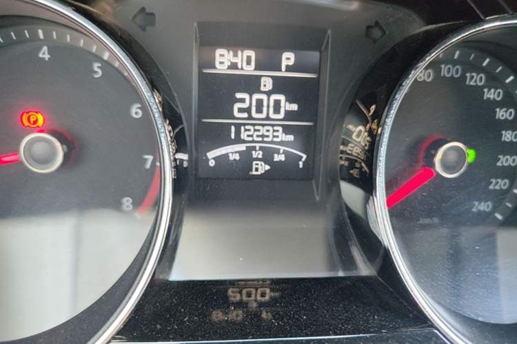 Used Volkswagen Bora 2014 1.6L Automatic Comfort Model Odometer Close Up