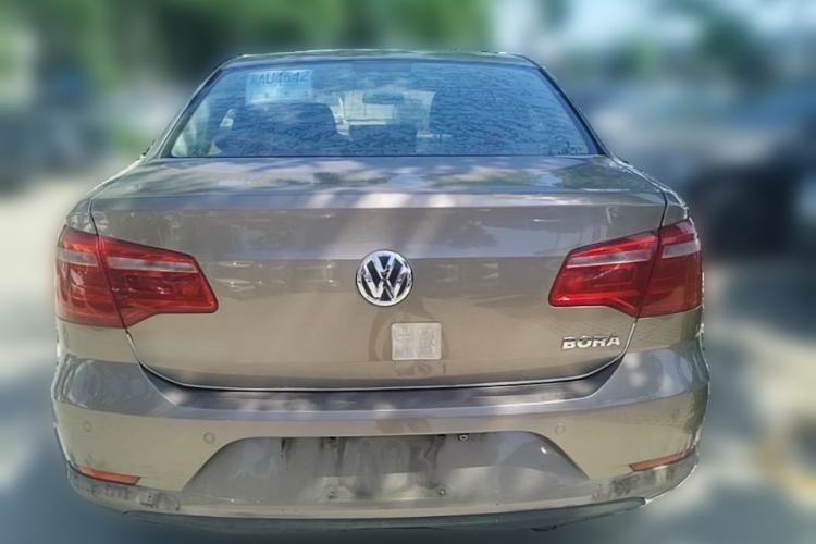 Used Volkswagen Bora 2014 1.6L Manual Comfort Model Rear