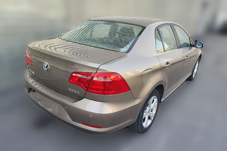 Used Volkswagen Bora 2014 1.6L Automatic Comfort Model Rear Right 45 Deg