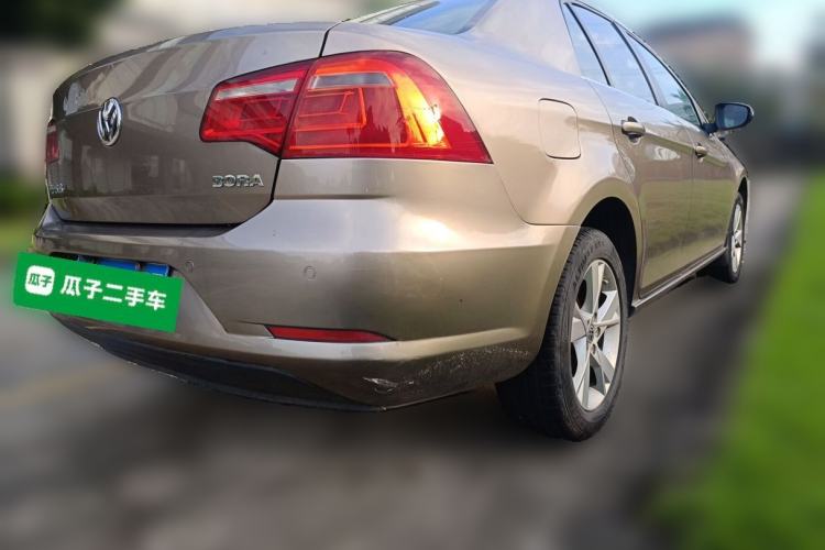 Used Volkswagen Bora 2014 1.6L Automatic Comfort Model Rear Right 45 Deg