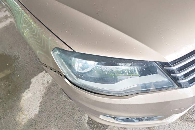 Used Volkswagen Bora 2014 1.6L Automatic Fashion Model Right Front Headlight