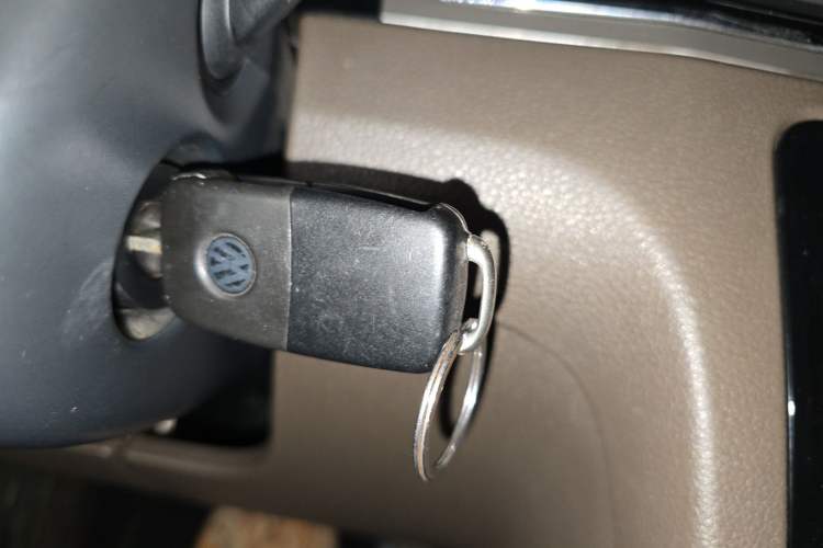 Used Volkswagen Bora 2014 1.4TSI Automatic Comfort Model Vehicle Key