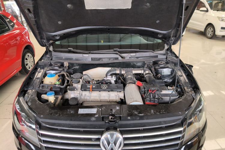 Used Volkswagen Bora 2015 Value Edition 1.6L Automatic Comfort Version Engine Bay
