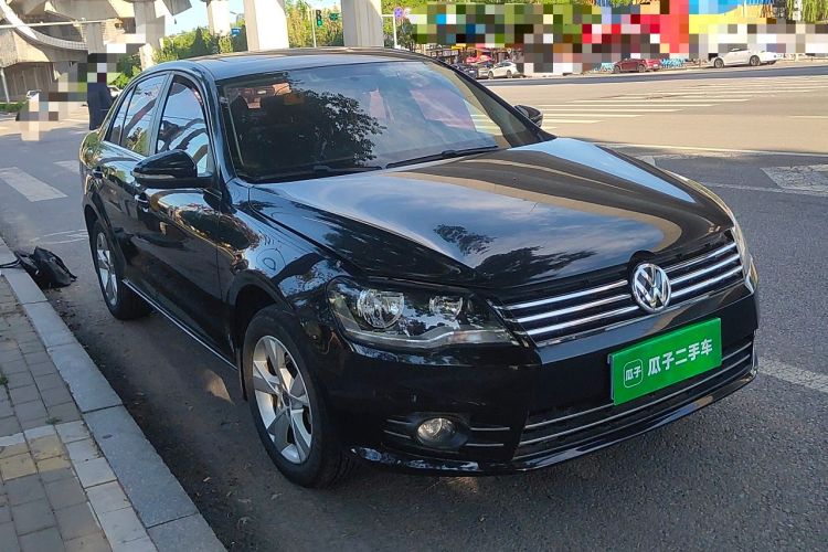 Used Volkswagen Bora 2015 Zhuihui Edition 1.6L Manual Comfort Model Front Right 45 Deg