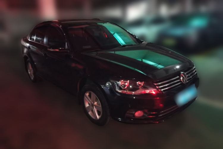 Used Volkswagen Bora 2015 Qihui Edition 1.6L Automatic Fashion Model Front Right 45 Deg