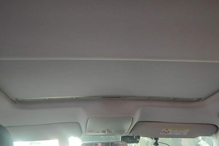 Used Volkswagen Bora 2015 Zhuihui Edition 1.6L Manual Comfort Model Headliner