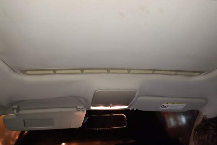 Used Volkswagen Bora 2015 Zhuihui Edition 1.6L Manual Comfort Model Headliner