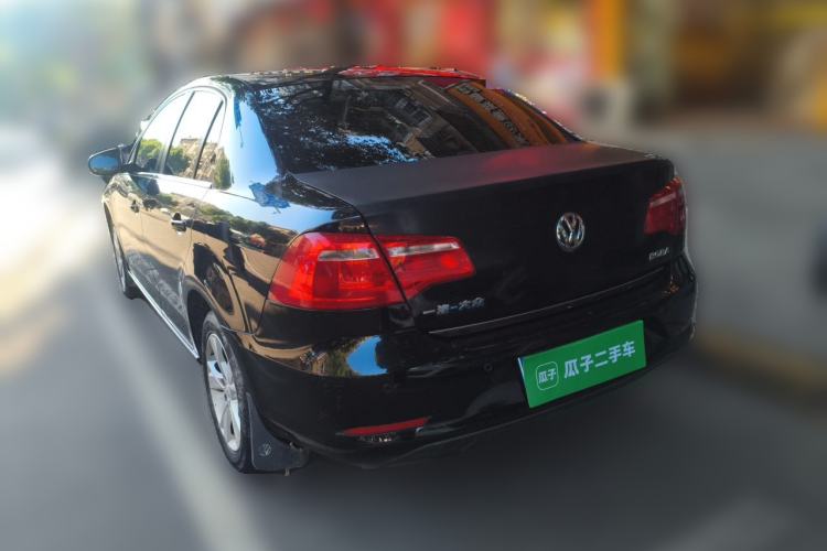 Used Volkswagen Bora 2015 Qihui Edition 1.6L Automatic Fashion Model Rear Left 45 Deg