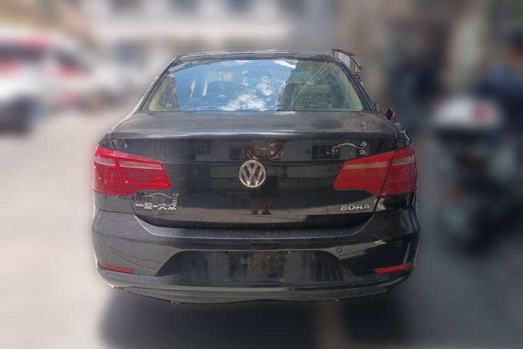 Used Volkswagen Bora 2015 Value Edition 1.6L Automatic Comfort Version Rear