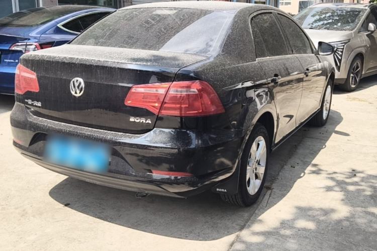 Used Volkswagen Bora 2015 Value Edition 1.6L Manual Fashionable Style Rear Right 45 Deg