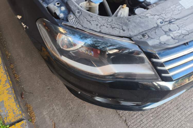 Used Volkswagen Bora 2015 Qihui Edition 1.6L Automatic Fashion Model Right Front Headlight