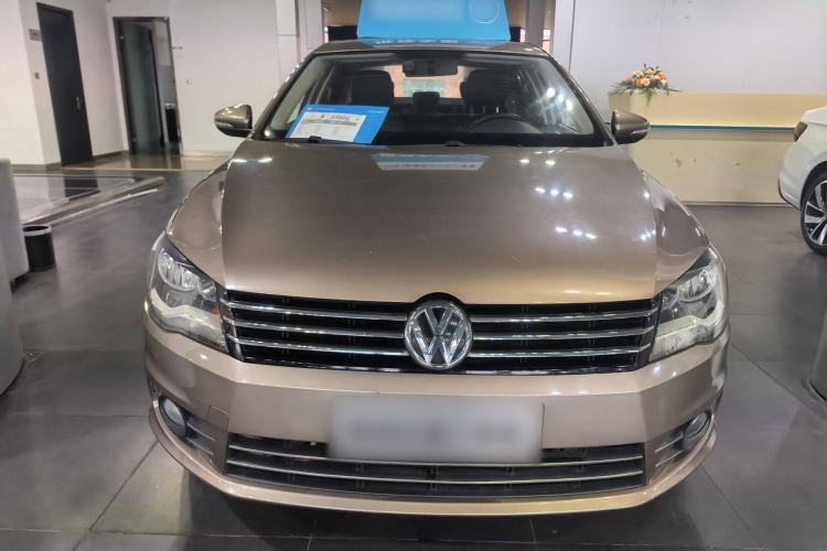 Used Volkswagen Bora 2015 Value Edition 1.6L Automatic Comfort Version Exterior 1
