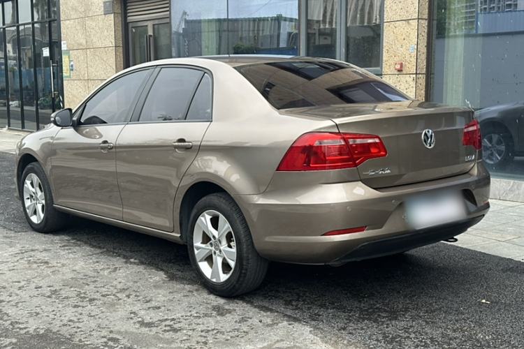 Used Volkswagen Bora 2015 Qihui Edition 1.6L Automatic Fashion Model Exterior 4