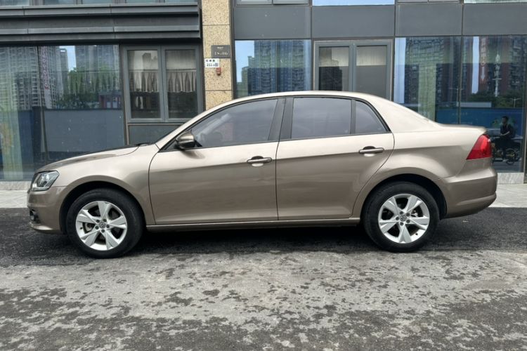 Used Volkswagen Bora 2015 Qihui Edition 1.6L Automatic Fashion Model Exterior 5