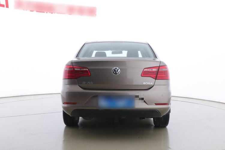 Used Volkswagen Bora 2015 Value Edition 1.6L Automatic Comfort Version Exterior 6