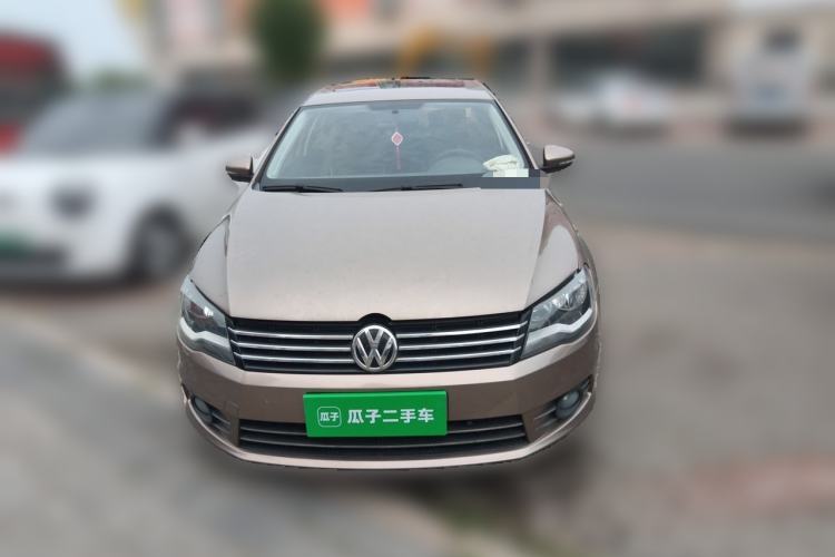 Used Volkswagen Bora 2015 Value Edition 1.6L Automatic Comfort Version Front