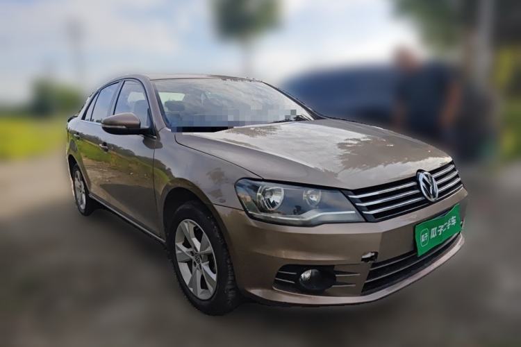 Used Volkswagen Bora 2015 Value Edition 1.6L Manual Fashionable Style Front Right 45 Deg