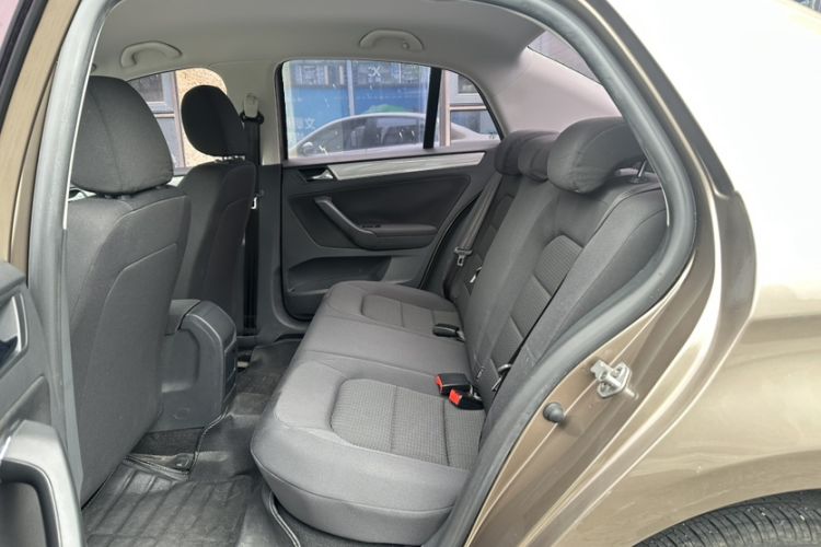 Used Volkswagen Bora 2015 Qihui Edition 1.6L Automatic Fashion Model Interior 1