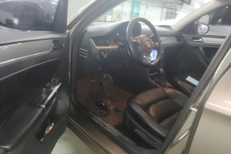 Used Volkswagen Bora 2015 Qihui Edition 1.6L Automatic Fashion Model Driver Seat