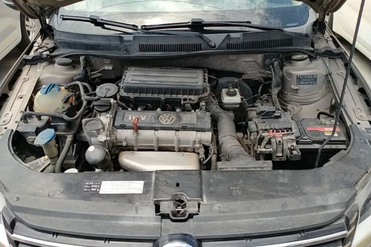 Used Volkswagen Bora 2015 Value Edition 1.6L Automatic Comfort Version Engine Bay