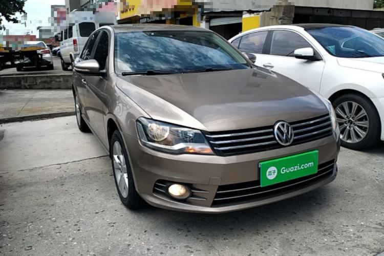 Used Volkswagen Bora 2015 Value Edition 1.6L Automatic Comfort Version Exterior 1