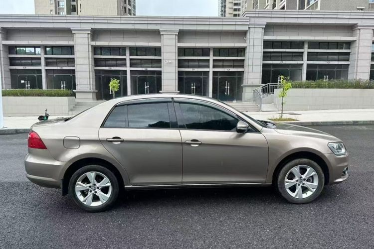 Used Volkswagen Bora 2015 Qihui Edition 1.6L Automatic Fashion Model Exterior 10