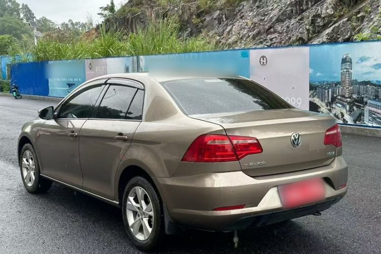 Used Volkswagen Bora 2015 Qihui Edition 1.6L Automatic Fashion Model Exterior 9