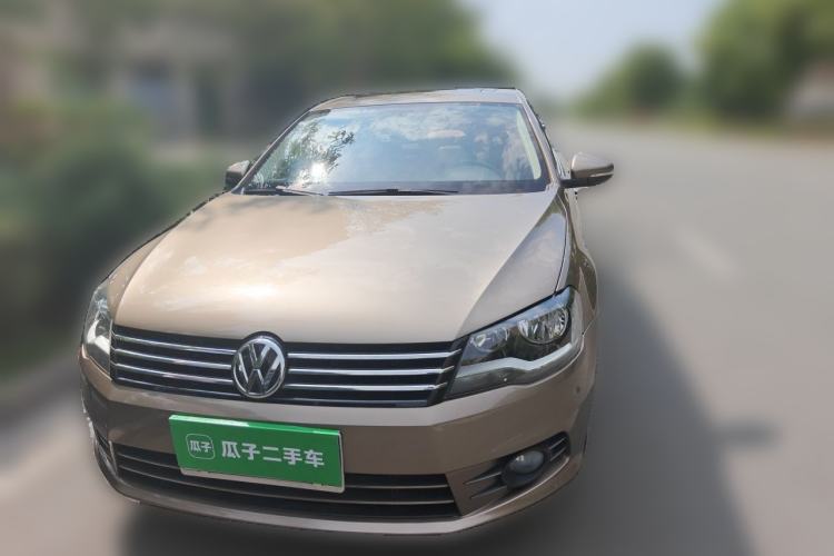 Used Volkswagen Bora 2015 Value Edition 1.6L Automatic Comfort Version Front