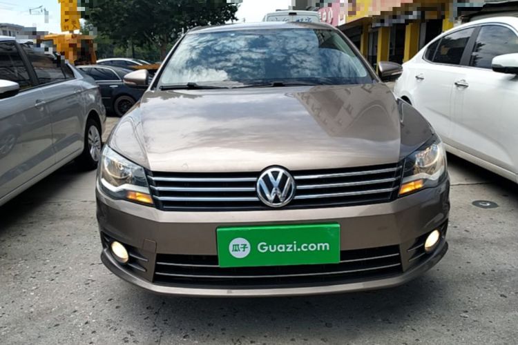 Used Volkswagen Bora 2015 Value Edition 1.6L Automatic Comfort Version Front