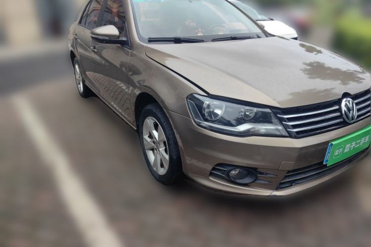 Used Volkswagen Bora 2015 Qihui Edition 1.6L Automatic Fashion Model Front Right 45 Deg