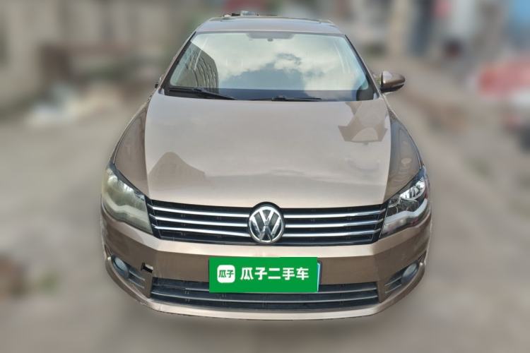 Used Volkswagen Bora 2015 Value Edition 1.6L Automatic Comfort Version Front