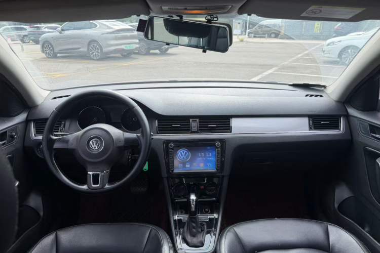 Used Volkswagen Bora 2015 Qihui Edition 1.6L Automatic Fashion Model Gear Lever