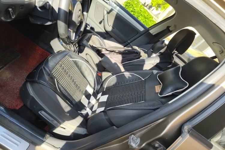 Used Volkswagen Bora 2015 Qihui Edition 1.6L Automatic Fashion Model Left Front Seat
