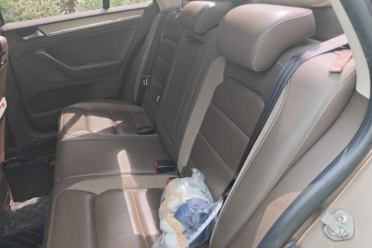 Used Volkswagen Bora 2015 Value Edition 1.6L Automatic Comfort Version Left Rear Seat