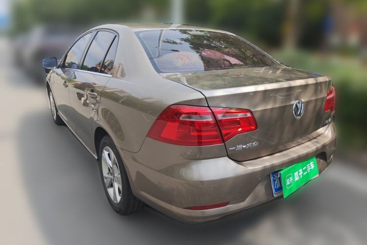 Used Volkswagen Bora 2015 Value Edition 1.6L Automatic Comfort Version Rear Left 45 Deg