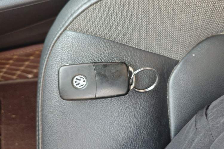 Used Volkswagen Bora 2015 Value Edition 1.6L Automatic Comfort Version Vehicle Key