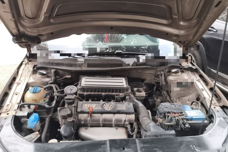 Used Volkswagen Bora 2015 Zhuihui Edition 1.6L Manual Comfort Model Engine Bay