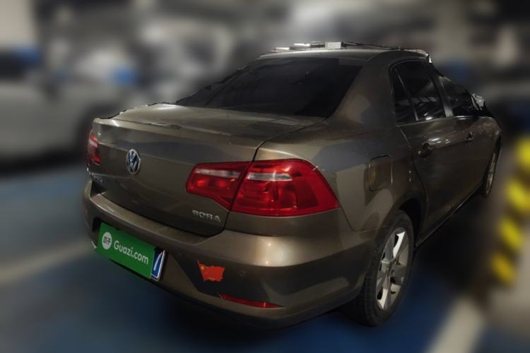 Used Volkswagen Bora 2015 Zhuihui Edition 1.6L Manual Comfort Model Exterior 5