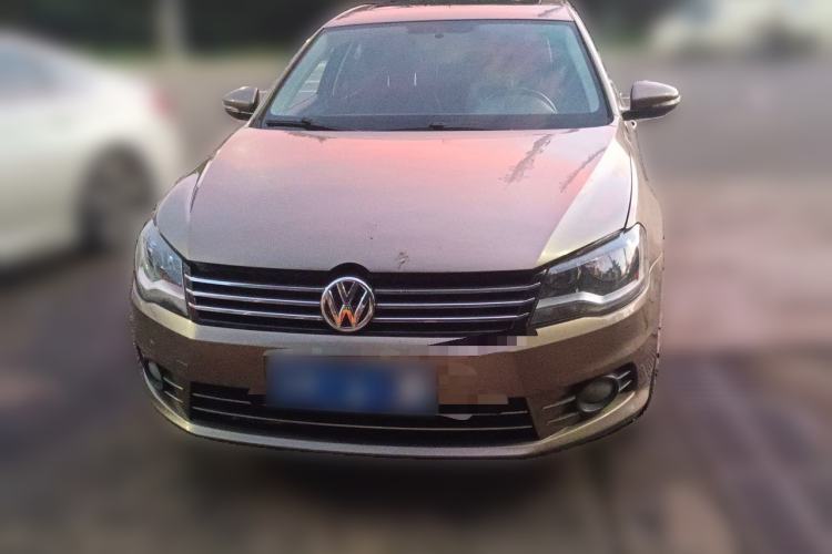 Used Volkswagen Bora 2015 Value Edition 1.6L Automatic Comfort Version Front