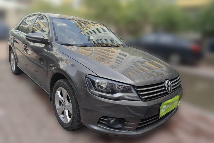 Used Volkswagen Bora 2015 Qihui Edition 1.6L Automatic Fashion Model Front Right 45 Deg