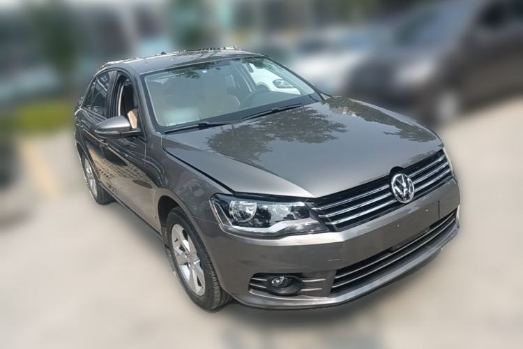 Used Volkswagen Bora 2015 Value Edition 1.6L Manual Fashionable Style Front Right 45 Deg