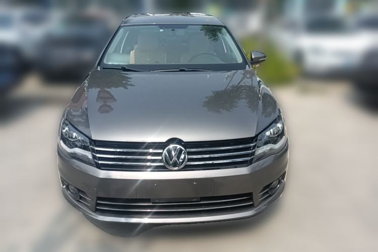 Used Volkswagen Bora 2015 Value Edition 1.6L Manual Fashionable Style Front
