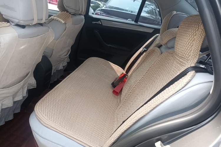 Used Volkswagen Bora 2015 Value Edition 1.6L Manual Fashionable Style Left Rear Seat